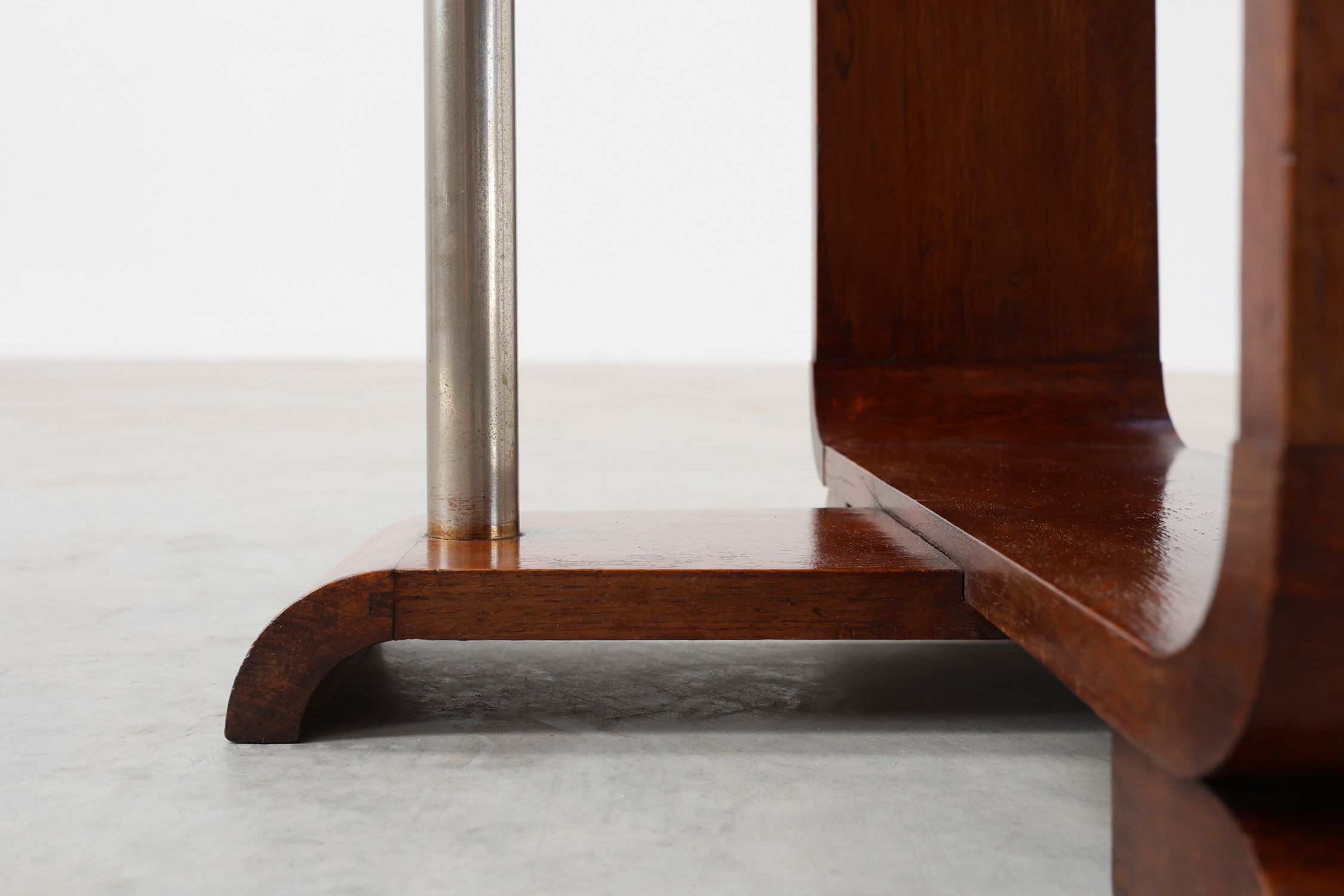 Art Deco square side table in oak veneer, France ca. 1925thumbnail